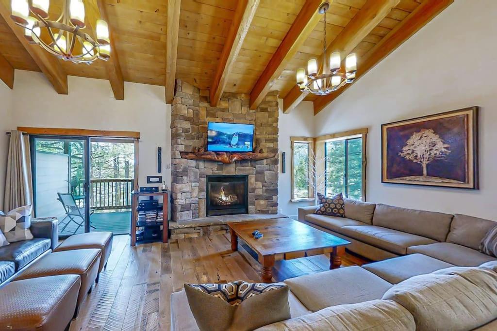 Village Treehouse #2 Mammoth Lakes Exterior foto