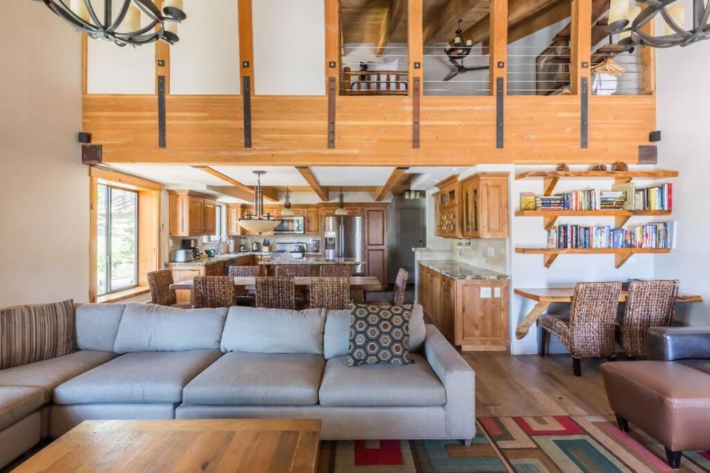 Village Treehouse #2 Mammoth Lakes Exterior foto