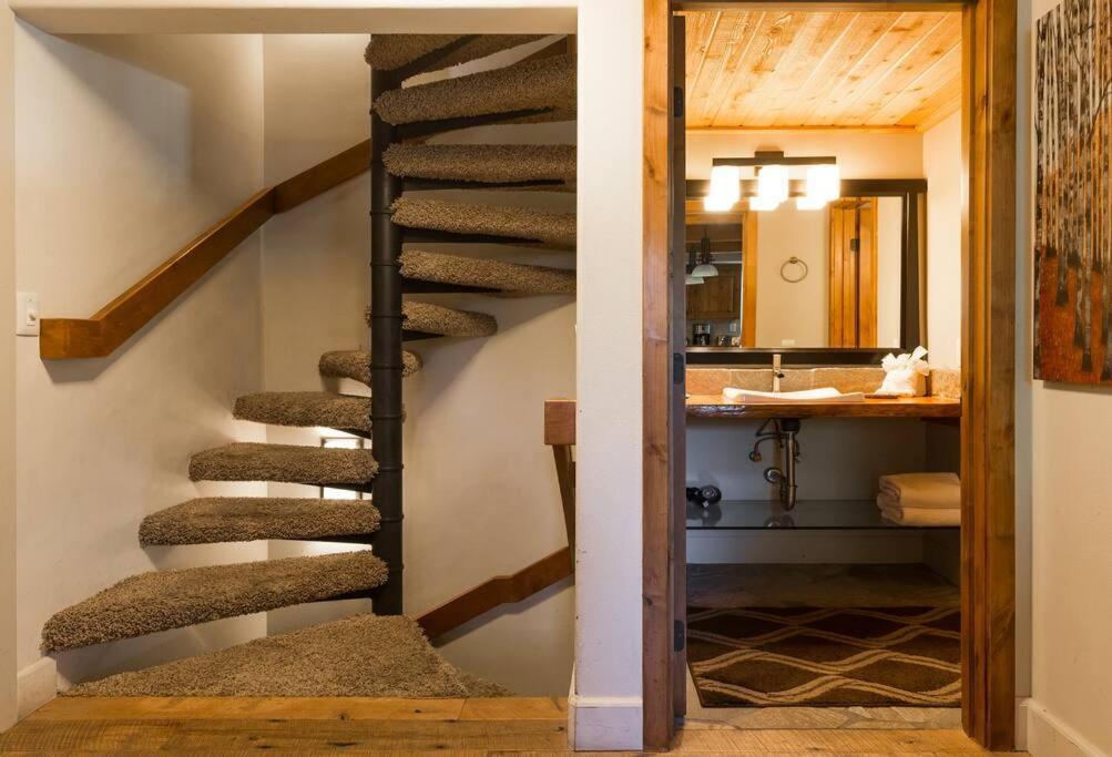 Village Treehouse #2 Mammoth Lakes Exterior foto